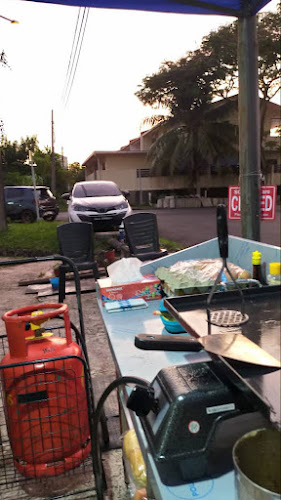 Comentarii opinii despre Spoon Burger