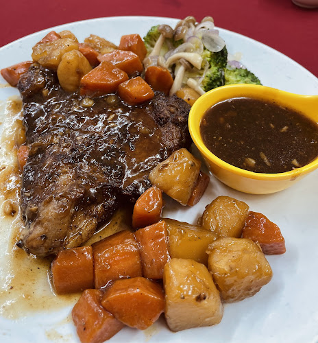 Opinii despre Thong Yew Seafood Restaurant în Klang - Gastronomi dan perhotelan