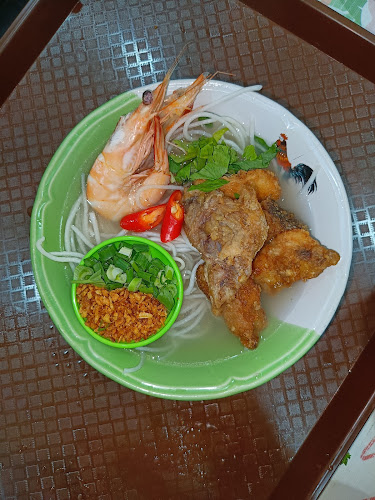 Lim Kee Seafood Porridge 林记鱼头米粉 - Gastronomi dan perhotelan