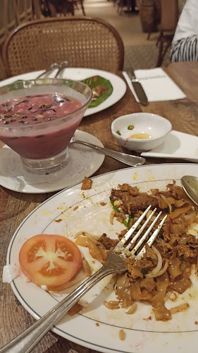 Opinii despre Madam Kwan's • 1 Utama Shopping Centre în Petaling Jaya - Gastronomi dan perhotelan