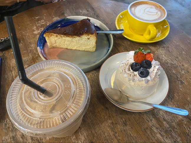 Opinii despre Kafe Rimbun dan Kopi în Alor Gajah - Gastronomi dan perhotelan