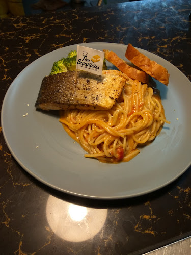 Opinii despre The Substitutes HQ în Johor Bahru - Gastronomi dan perhotelan
