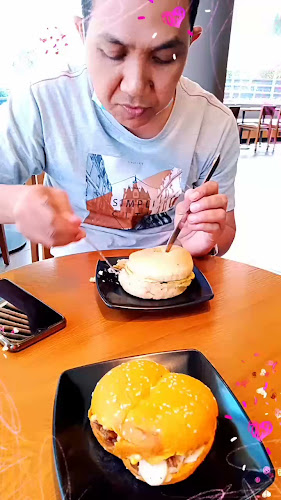 Opinii despre Starbucks Mall of Medini în Iskandar Puteri - Gastronomi dan perhotelan