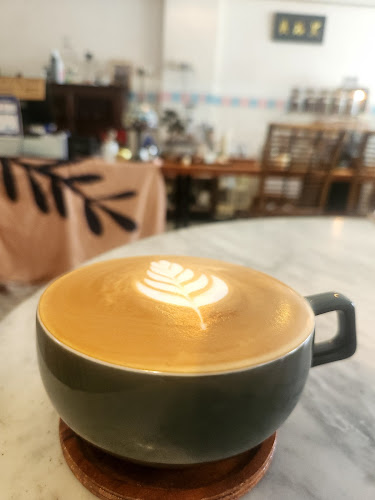 Comentarii opinii despre Blackstone Bakery Cafe (Jalan Stesen 1)