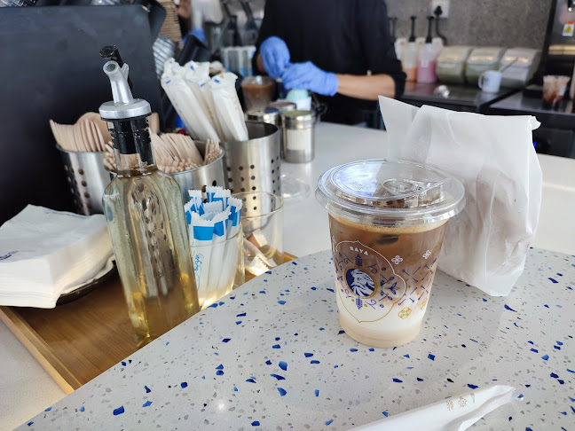 ZUS Coffee - Jalan Beserah, Kuantan - Gastronomi dan perhotelan