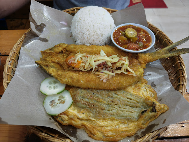 Opinii despre Restoran Zieleto Ikan Boulu Tanpa Tulang în Kota Kinabalu - Gastronomi dan perhotelan