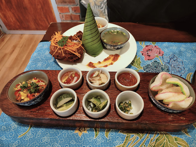 Lagenda House & Cafe - Gastronomi dan perhotelan