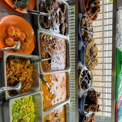 Nasi Padang Amai - Gastronomi dan perhotelan