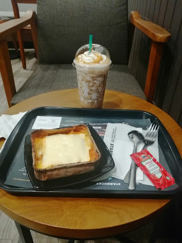 Starbucks - Ayer Keroh