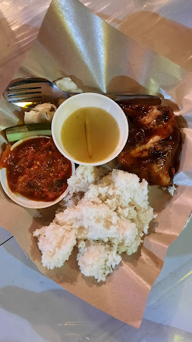 Seribu Bintang Seafood (Town Square) - Gastronomi dan perhotelan