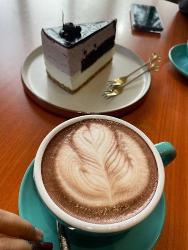 Comentarii opinii despre Mansion 28