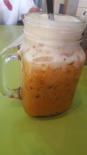 B42 tingkat bawah, Jalan Gambut, 25000 Kuantan, Pahang