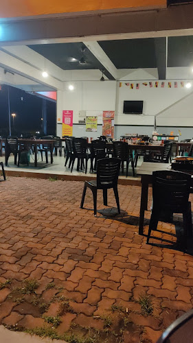 Opinii despre Sentral Kafe în Miri - Gastronomi dan perhotelan