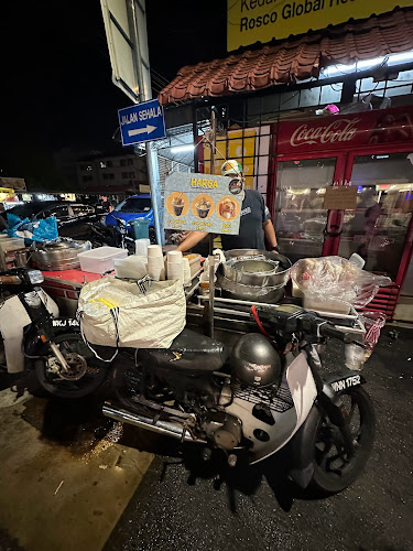 Aiskrim pulut kampung baru - Gastronomi dan perhotelan