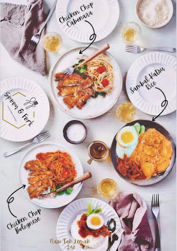 Opinii despre Spoon Cafe în Teluk Intan - Gastronomi dan perhotelan