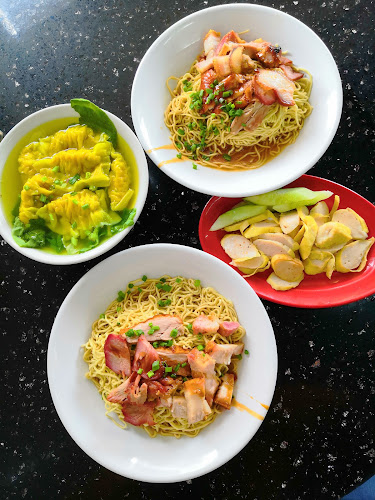 Lot 28, Jalan Pantai, Pusat Bandar Kota Kinabalu, 88000 Kota Kinabalu, Sabah