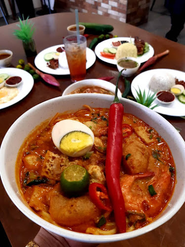 Sate Hut Seksyen 7 Shah Alam - Shah Alam