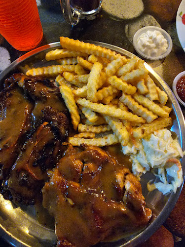 Opinii despre Haji Street Kitchen în Miri - Gastronomi dan perhotelan