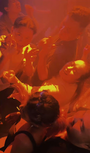 Opinii despre Bricks & Barrels Ipoh în Ipoh - Gastronomi dan perhotelan