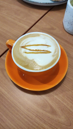 Opinii despre Breathtaking Cafe în Kajang - Gastronomi dan perhotelan