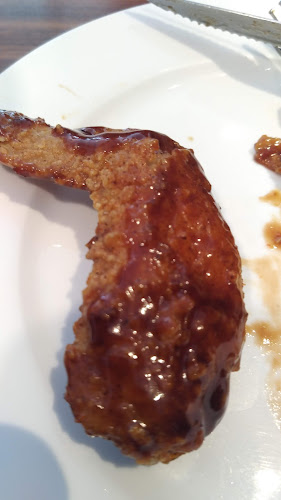 Howdy Grillhouse - Gastronomi dan perhotelan