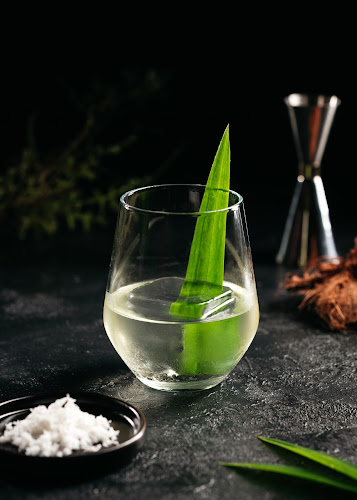 Backdoor Bodega - Gastronomi dan perhotelan