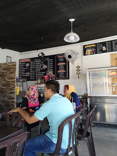 Opinii despre Wollam X Cafe în Kuala Terengganu - Gastronomi dan perhotelan