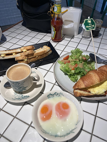 Mana Lagi Kopitiam Shah Alam - Gastronomi dan perhotelan