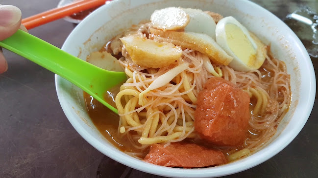 Kedai Kopi Taman Eng Ann 興利茶冰室