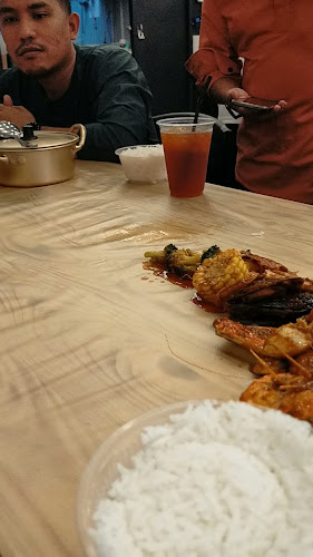 TAKIR SHELLOUT - Kota Bahru