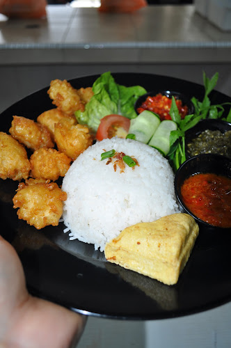 Comentarii opinii despre Dapo Penyet