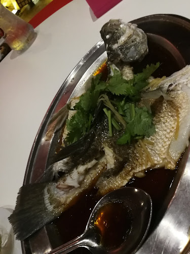 Oriental Seafood Restaurant - Gastronomi dan perhotelan