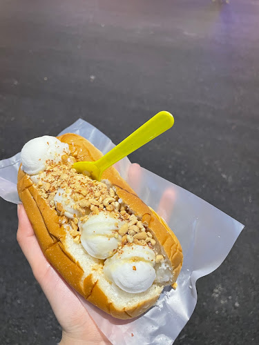 Opinii despre Aiskrim pulut kampung baru în Kuala Lumpur - Gastronomi dan perhotelan