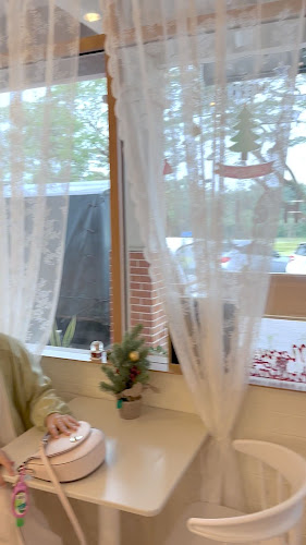 Apa cafe - Gastronomi dan perhotelan