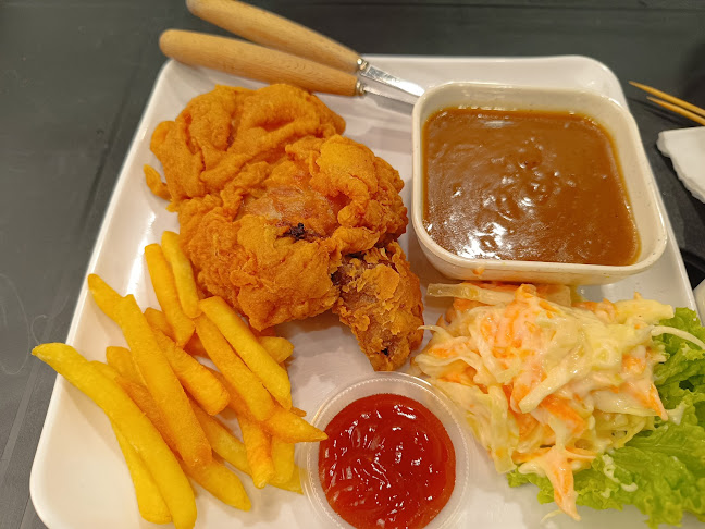 Santap Cafe - Gastronomi dan perhotelan