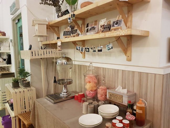 Pusat perdagangan, No 32-1, The Strand, Jalan PJU 5/20D, Kota Damansara, 47810 Petaling Jaya, Selangor