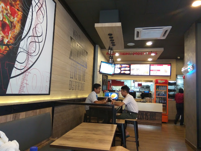 Comentarii opinii despre Pizza Hut Delivery Damansara Perdana