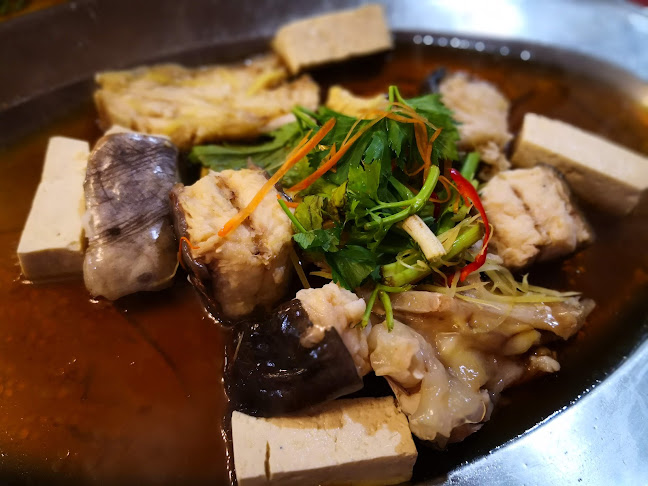 Restoran Golden Happiness - Gastronomi dan perhotelan