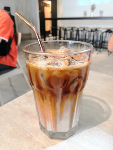 Comentarii opinii despre Foremula Cafe