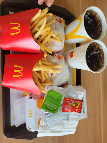 Opinii despre McDonald's Kulim DT în Kulim - Gastronomi dan perhotelan