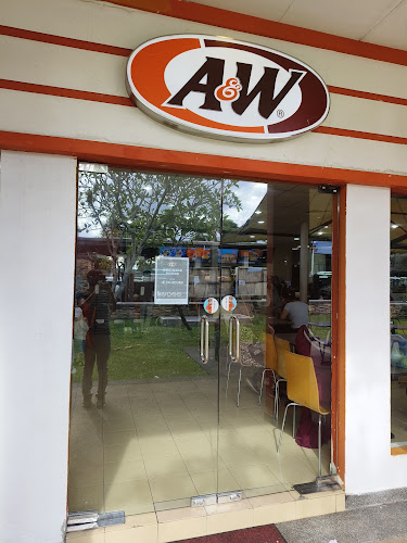 A&W R&R Tapah Southbound - Gastronomi dan perhotelan