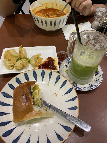 Opinii despre KOPIHUT (Sri Permaisuri Cheras) în Kuala Lumpur - Gastronomi dan perhotelan