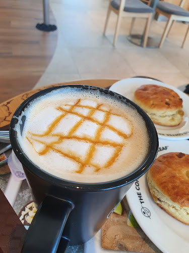 Comentarii opinii despre The Coffee Bean & Tea Leaf