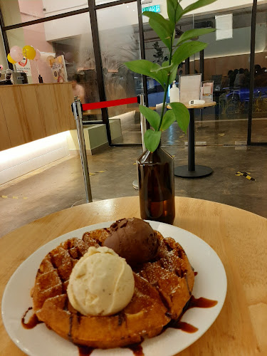 Inside Scoop TTDI - Gastronomi dan perhotelan