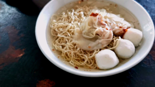 No 125 , 1 1/2 Miles, Jalan Rock, 93200 Kuching, Sarawak