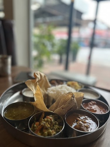 Taal Indian Cuisine ® - Gastronomi dan perhotelan