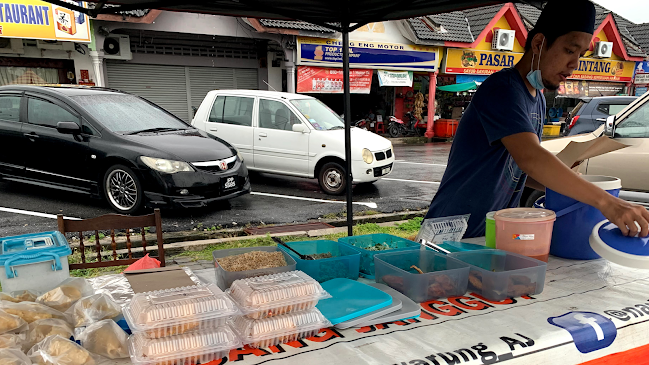 Nasi Kerabu Kak Wan - Teluk Intan