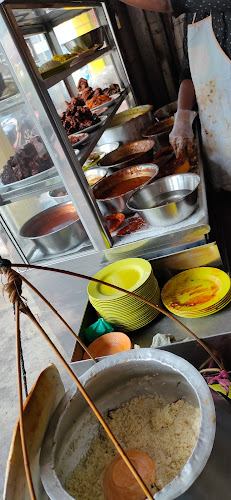 Comentarii opinii despre Restoran SMR Nasi Lemak Royale