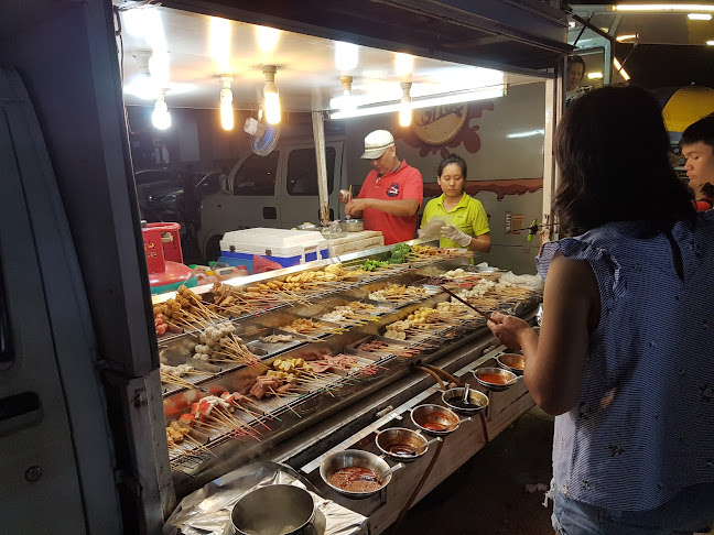 Farlim Wednesday Night Market - Gastronomi dan perhotelan