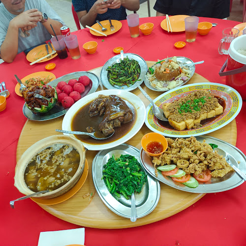 New Paris Restaurant - Gastronomi dan perhotelan